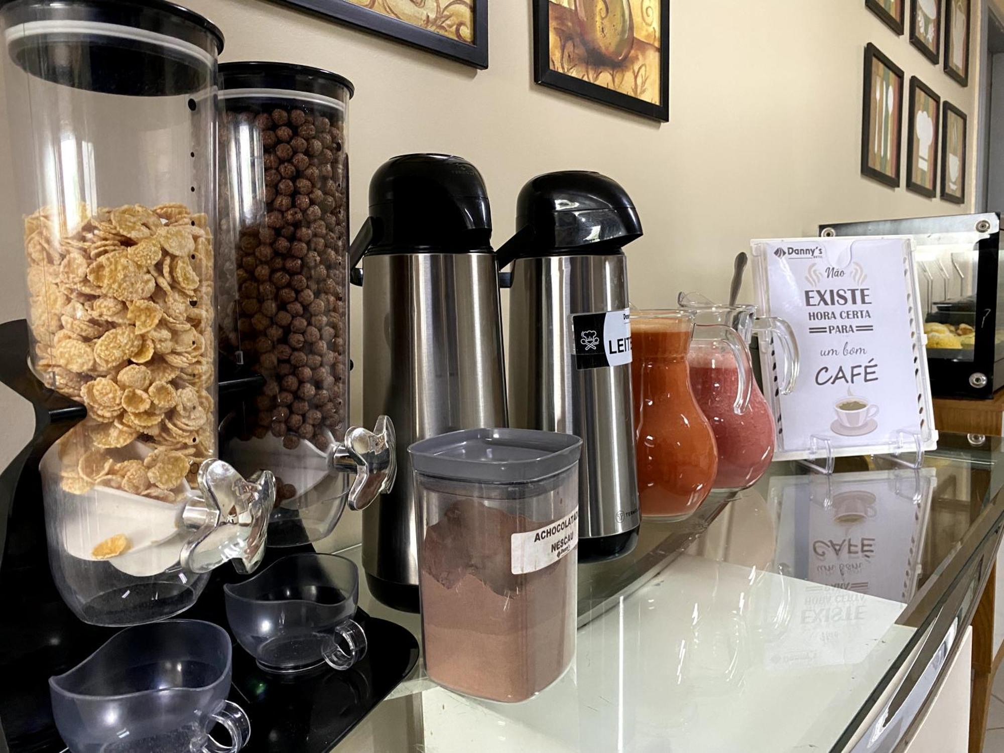 Danny'S Hotel Tailandia Ngoại thất bức ảnh
