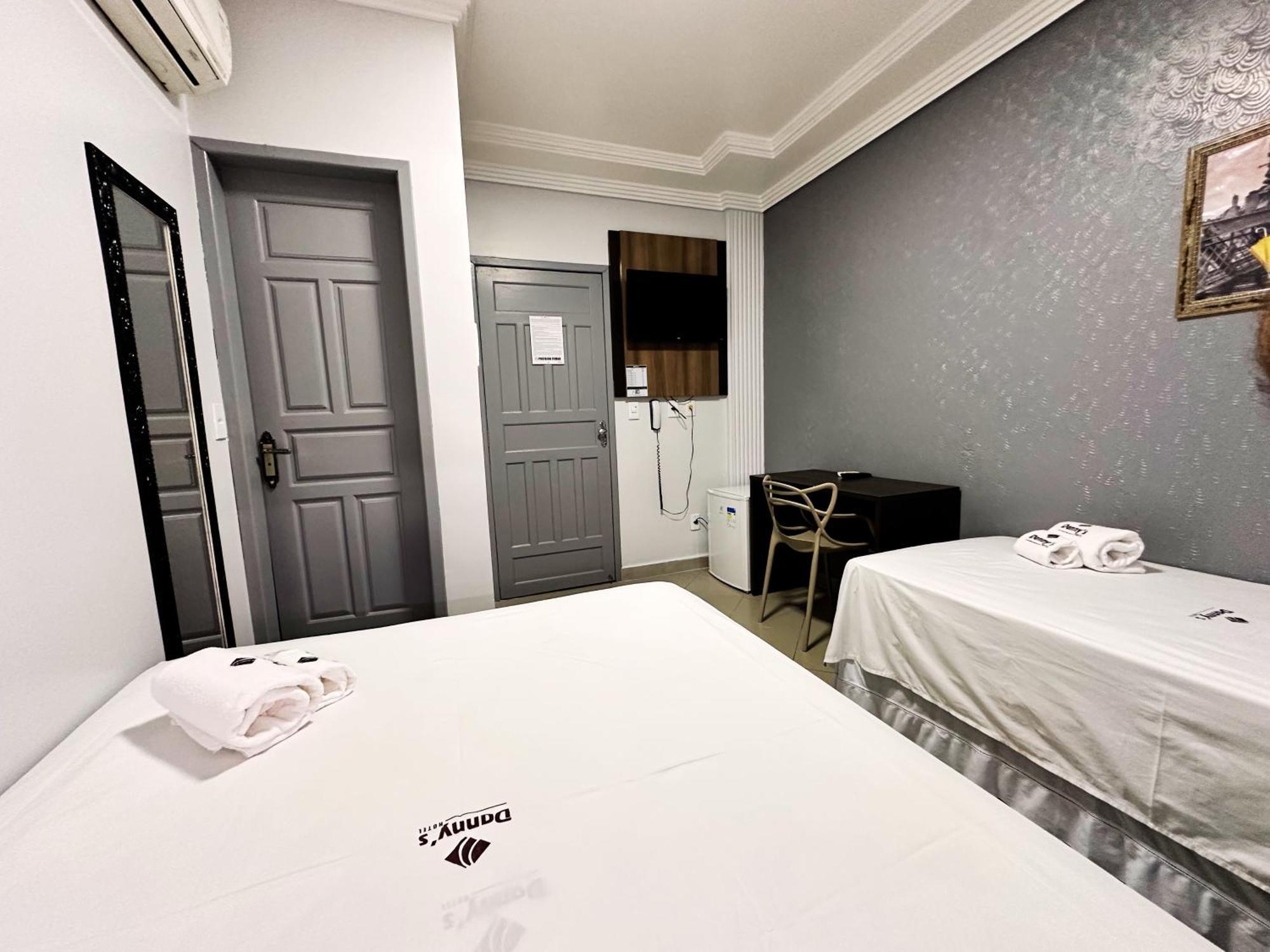 Danny'S Hotel Tailandia Ngoại thất bức ảnh
